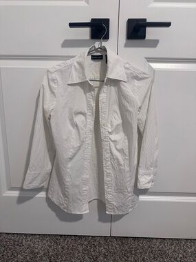 New York & Company women’s White Lightweight Shirt Jacket